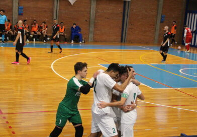 Calcio a 5: Il Cus Ancona vince a Perugia