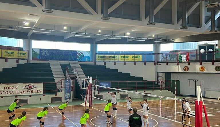 Volley: Cuore e batti cuore per l’Under 13